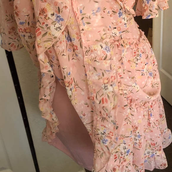 Like new beautiful Summer/Spring dress! Worn once - Picture 2 of 7